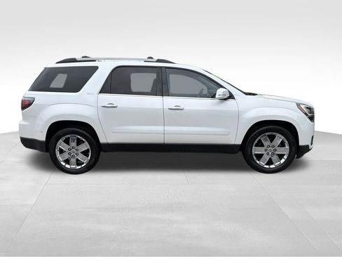 Used 2017 GMC Acadia Limited SLT image 9