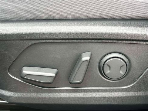 Used 2023 Hyundai Santa Cruz SEL Premium w/ Cargo Package image 17