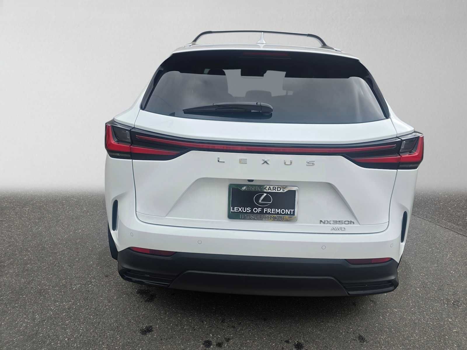 Certified 2026 Lexus NX 350h AWD w/ Accessory Package (2T) image 4