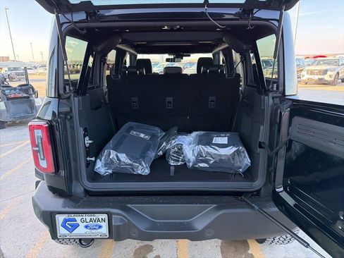 New 2025 Ford Bronco Outer Banks w/ Sasquatch Package image 23
