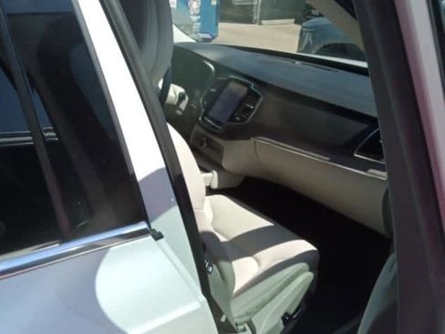 Used 2023 Volvo XC90 T8 Plus w/ Protection Package Premier image 31