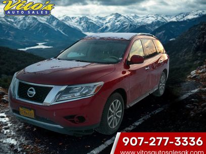 Used 2014 Nissan Pathfinder SV