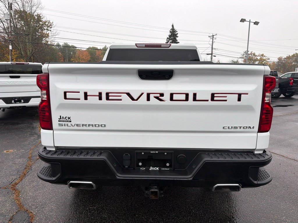Used 2023 Chevrolet Silverado 1500 Custom Trail Boss AWD/4WD image 6