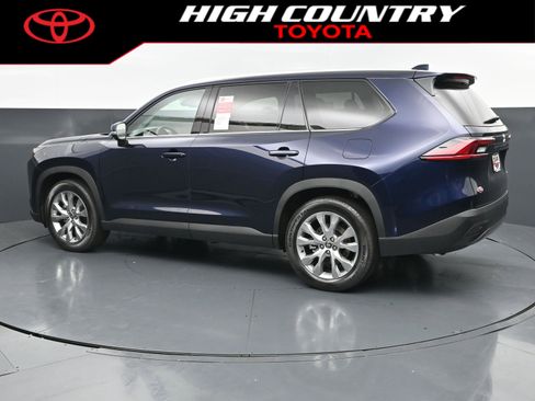 New 2026 Toyota Grand Highlander Limited FWD image 3