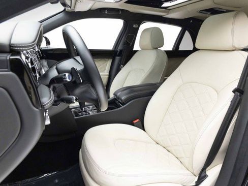 Used 2014 Bentley Mulsanne image 8