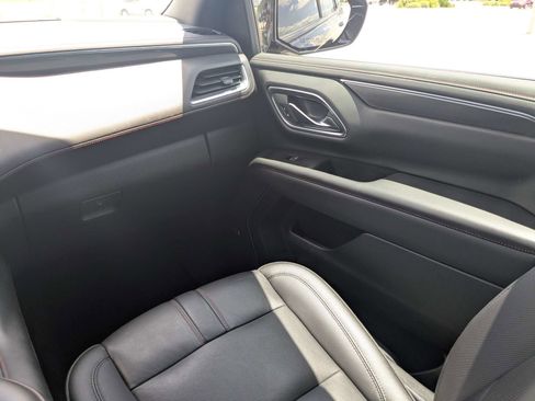 Used 2022 Chevrolet Tahoe RST RWD image 21