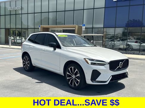 Used 2024 Volvo XC60 B5 Plus AWD/4WD image 5