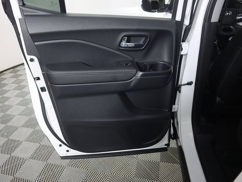 New 2026 Honda Ridgeline RTL image 15