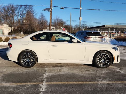 Used 2025 BMW 230i xDrive 230i xDrive w/ Convenience Package image 7