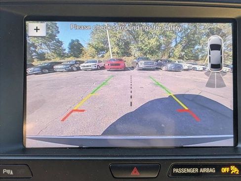 Used 2018 Ford Explorer XLT w/ Equipment Group 202A image 18