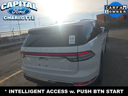 Used 2024 Lincoln Aviator 2WD w/ Premium Package image 5