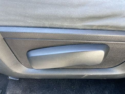 Used 2018 RAM 3500 Tradesman w/ Chrome Appearance Group image 12