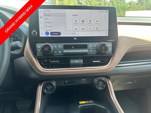 Certified 2026 Toyota Grand Highlander AWD Hybrid image 12