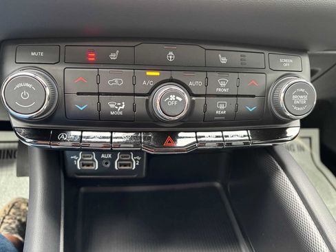 Used 2026 Dodge Durango GT AWD/4WD image 29
