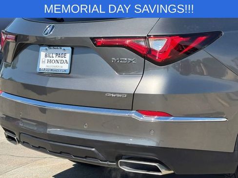 Used 2023 Acura MDX SH-AWD w/ Advance Package image 7
