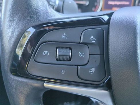 Used 2023 Buick Enclave Essence w/ Experience Buick Package image 25