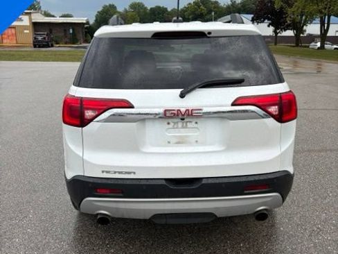 Used 2018 GMC Acadia SLT w/ LPO, Floor Liner Package FWD image 5