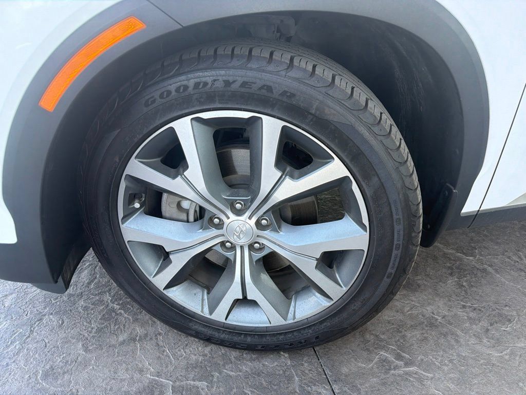 Used 2020 Hyundai Palisade SEL FWD image 5