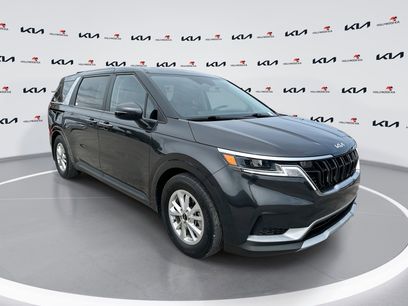 Used 2024 Kia Carnival LX