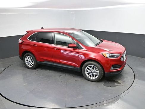 Used 2024 Ford Edge SEL AWD/4WD image 36