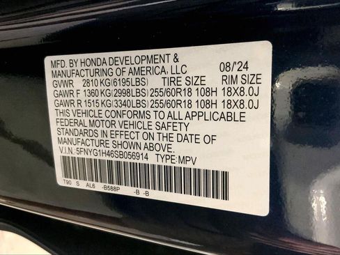 Used 2025 Honda Pilot EX-L image 32