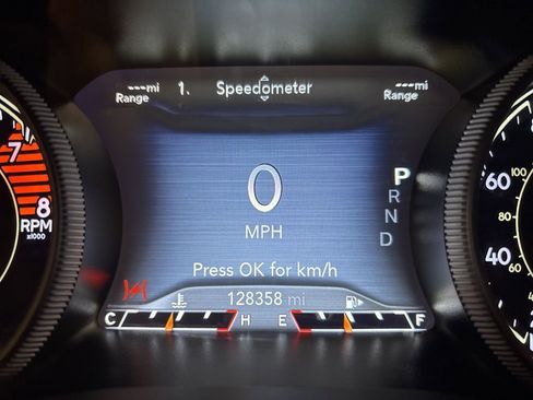 Used 2019 Jeep Cherokee Limited AWD/4WD image 15