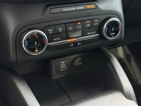 New 2026 Ford Escape Active image 41
