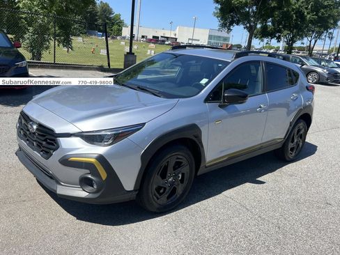 Used 2024 Subaru Crosstrek 2.5i Sport AWD/4WD image 3