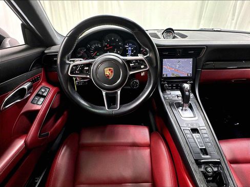 Used 2017 Porsche 911 Carrera 4S AWD/4WD image 15