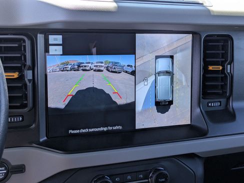 Certified 2022 Ford Bronco Badlands AWD/4WD image 25