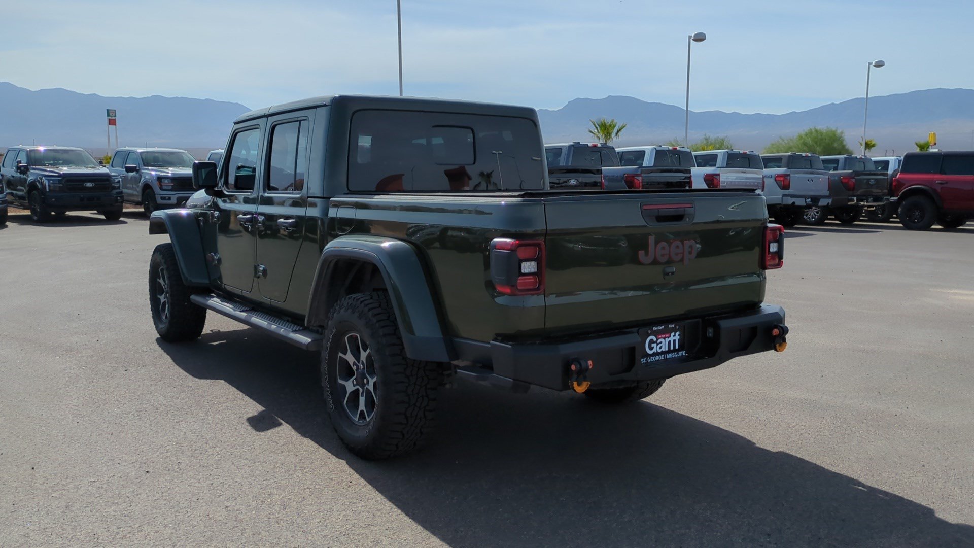 Used 2021 Jeep Gladiator Mojave AWD/4WD image 5