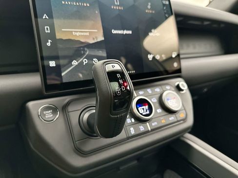 New 2026 Land Rover Defender 110 S AWD/4WD image 20