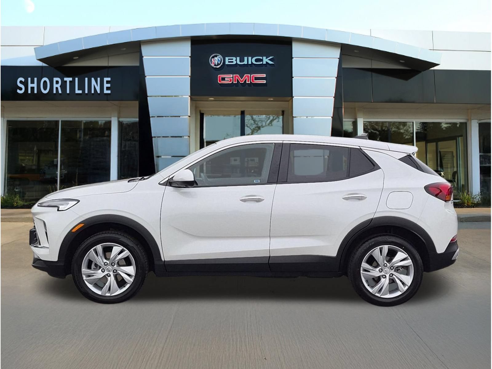 Used 2024 Buick Encore GX Preferred w/ Advanced Technology Package AWD/4WD image 6