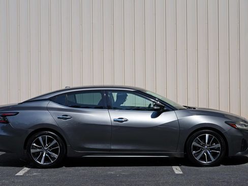 Used 2019 Nissan Maxima 3.5 SV w/ Floor Mat Group FWD image 47