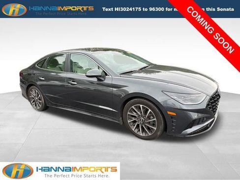 Used 2022 Hyundai Sonata Limited w/ Preferred Accessory Package FWD image 1