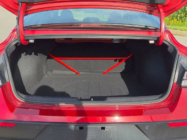 Used 2025 Hyundai Elantra N FWD image 11