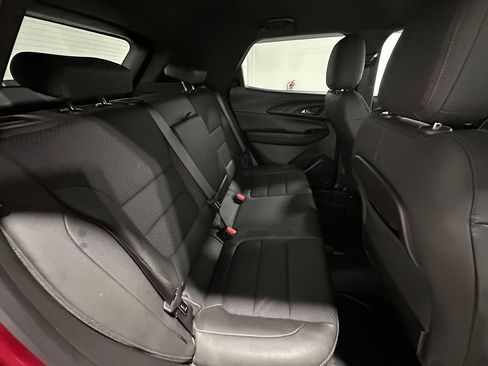 Used 2021 Chevrolet TrailBlazer RS w/ Convenience Package AWD/4WD image 23