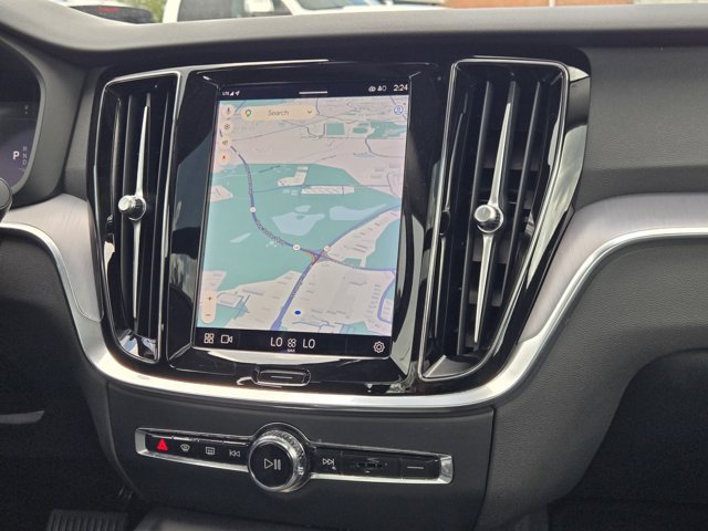 Used 2024 Volvo S60 B5 Core FWD image 22