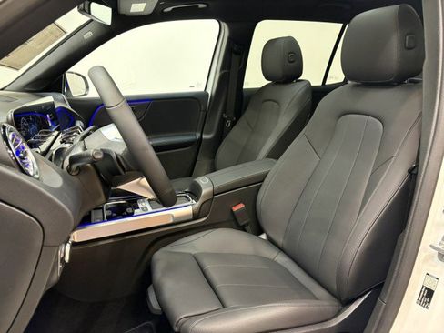 New 2026 Mercedes-Benz GLB 250 GLB 250 image 8