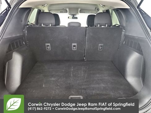 Used 2025 Ford Escape Active AWD/4WD image 29