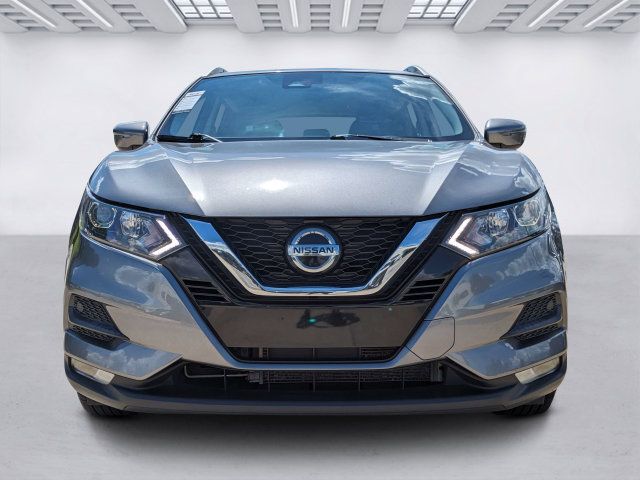 Used 2021 Nissan Rogue Sport SV FWD image 2