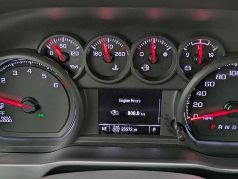 Used 2023 Chevrolet Silverado 1500 Custom image 31