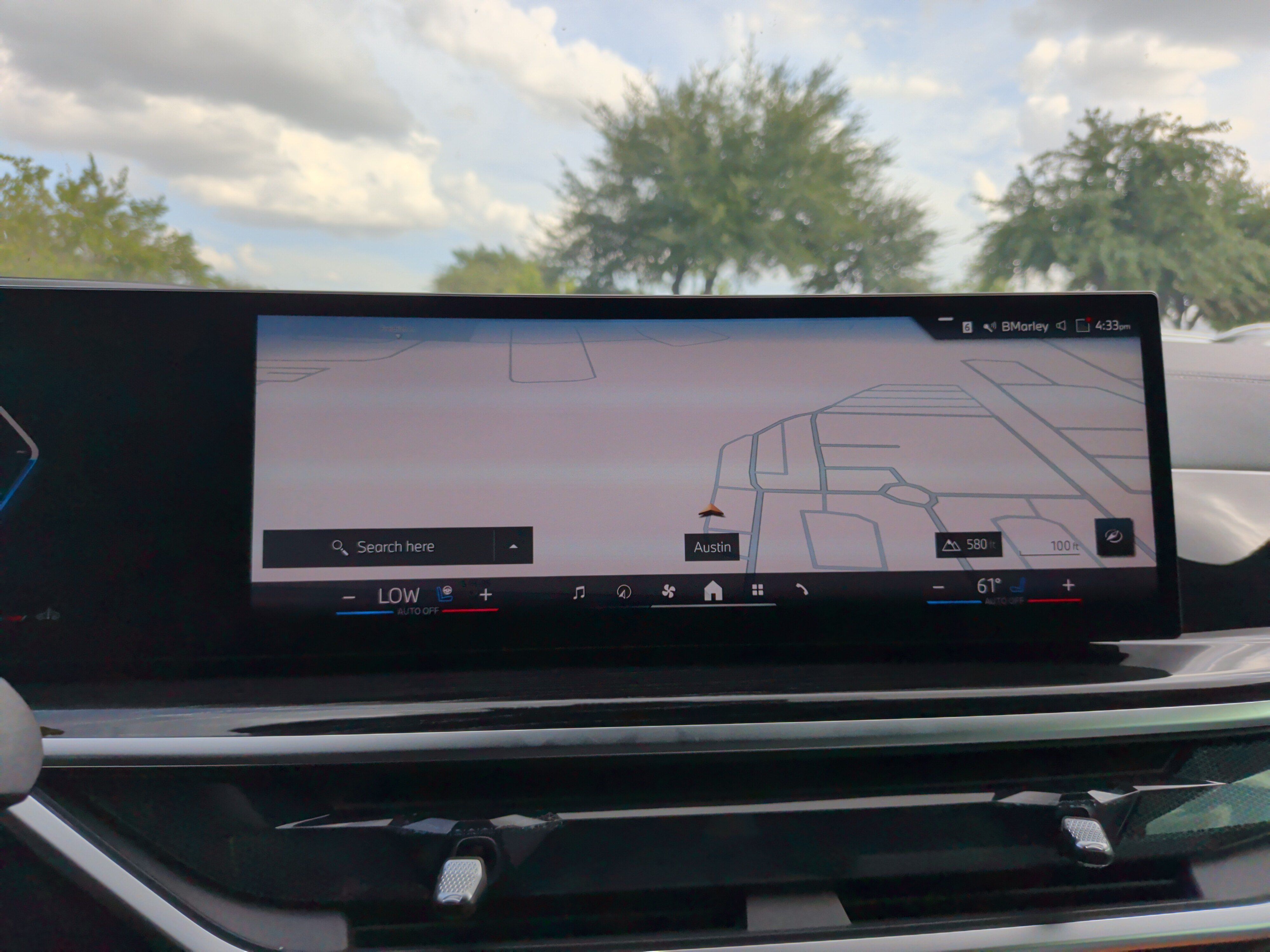 Certified 2026 BMW X6 xDrive40i AWD/4WD image 17