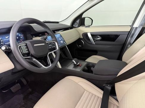 Certified 2025 Land Rover Discovery Sport S image 16