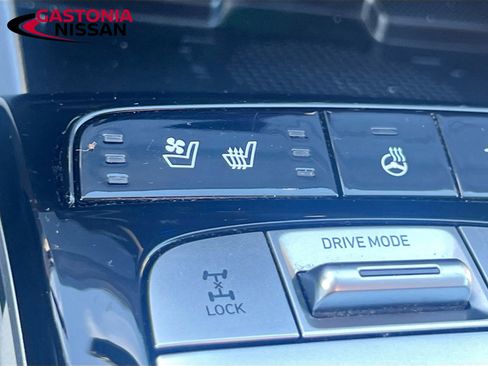 Used 2023 Hyundai Tucson Limited image 27