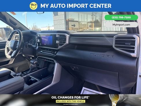 Used 2025 Toyota Tundra SR5 AWD/4WD image 27