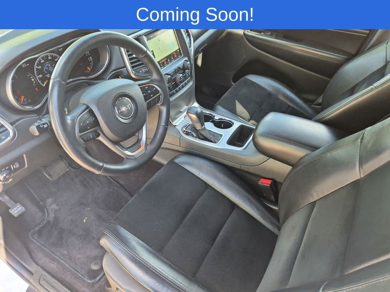 Used 2018 Jeep Grand Cherokee Altitude AWD/4WD image 2