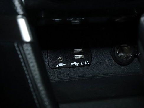 Certified 2023 Subaru Forester Limited image 30