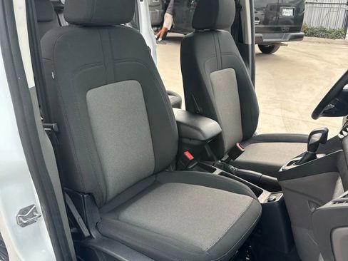 Used 2020 Ford Transit Connect XL image 41