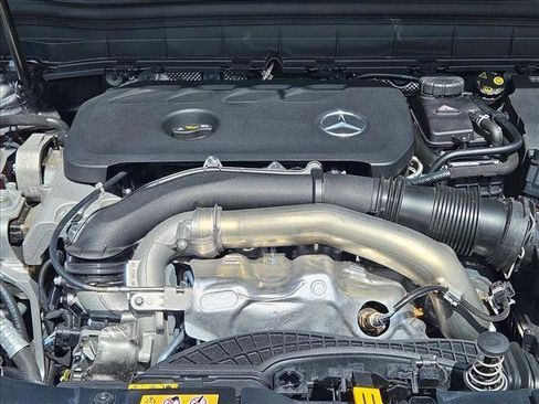 Used 2026 Mercedes-Benz GLB 250 image 21